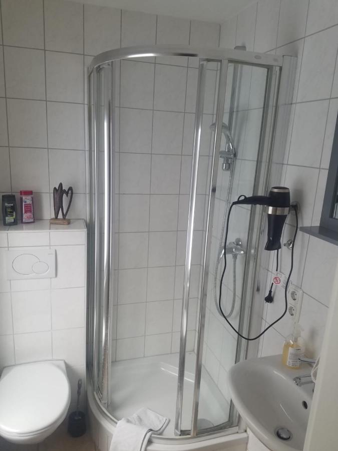 Gaestehaus Kloep Gmbh Hillesheim Buitenkant foto