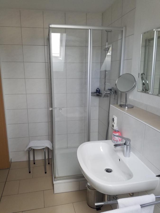 Gaestehaus Kloep Gmbh Hillesheim Buitenkant foto