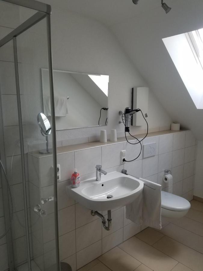 Gaestehaus Kloep Gmbh Hillesheim Buitenkant foto