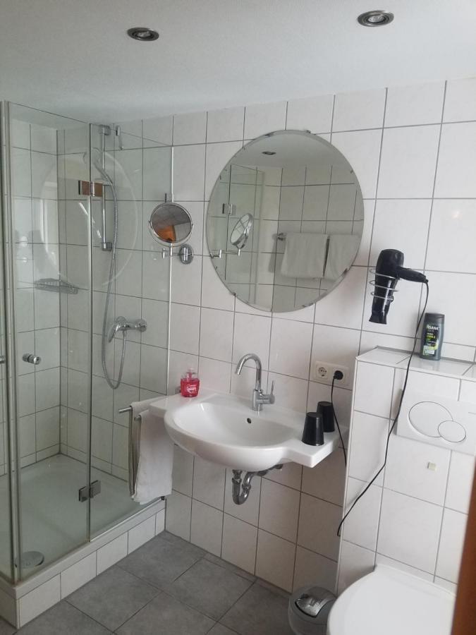 Gaestehaus Kloep Gmbh Hillesheim Buitenkant foto